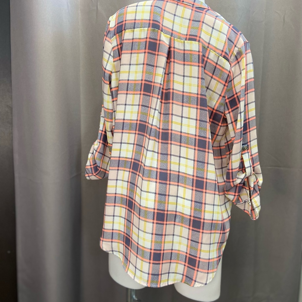 LUSH pull over blouse